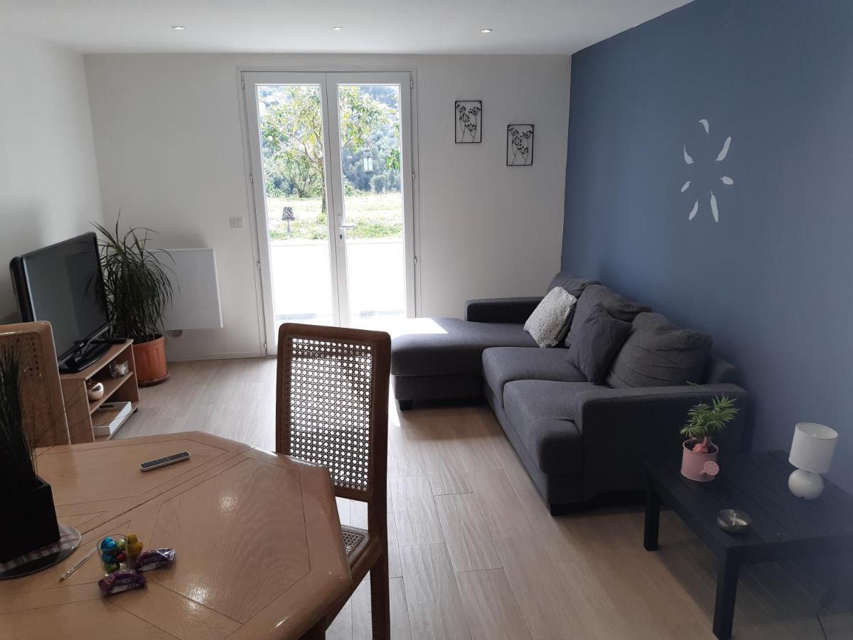 Appartement 3 Pieces Dans Villa Individuelle Falicon Bagian luar foto
