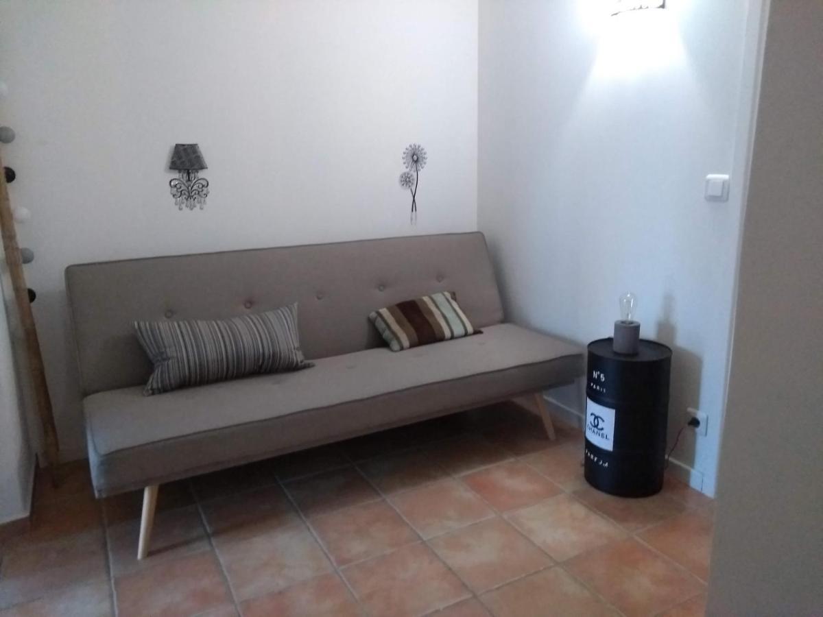 Appartement 3 Pieces Dans Villa Individuelle Falicon Bagian luar foto